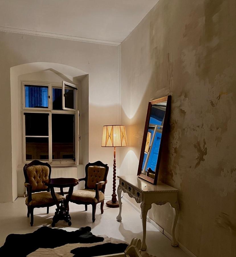 Appartement Csaky Palace Bratislava Extérieur photo